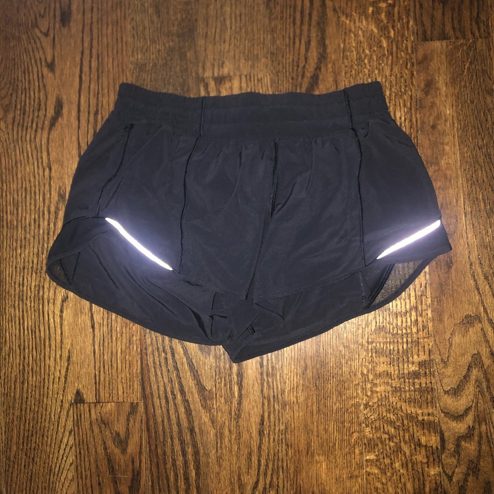 black hotty hot shorts